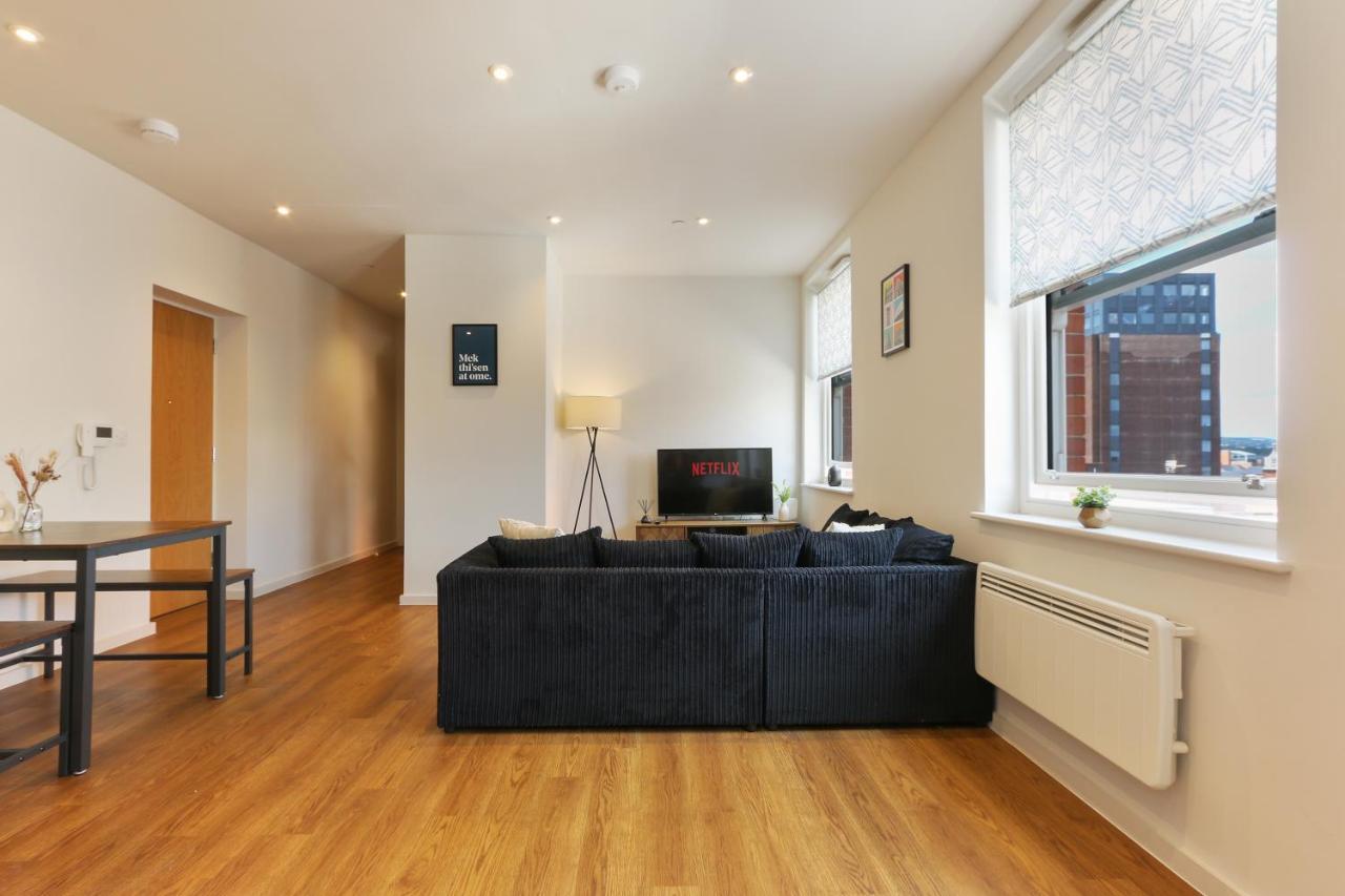 Modern 2-Bed Apartment, Free Parking, City Centre, Netflix & Pet Friendly - Hosted By Stay Host Save Sheffield Esterno foto