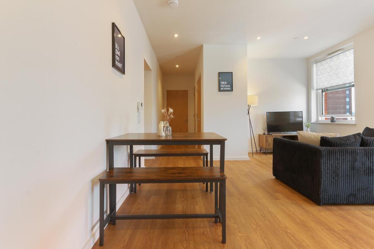 Modern 2-Bed Apartment, Free Parking, City Centre, Netflix & Pet Friendly - Hosted By Stay Host Save Sheffield Esterno foto